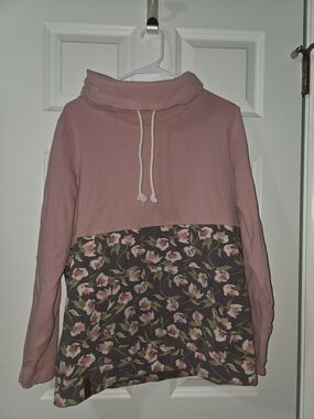 AMPERSAND AVE Pink Floral Pullover Hoodie